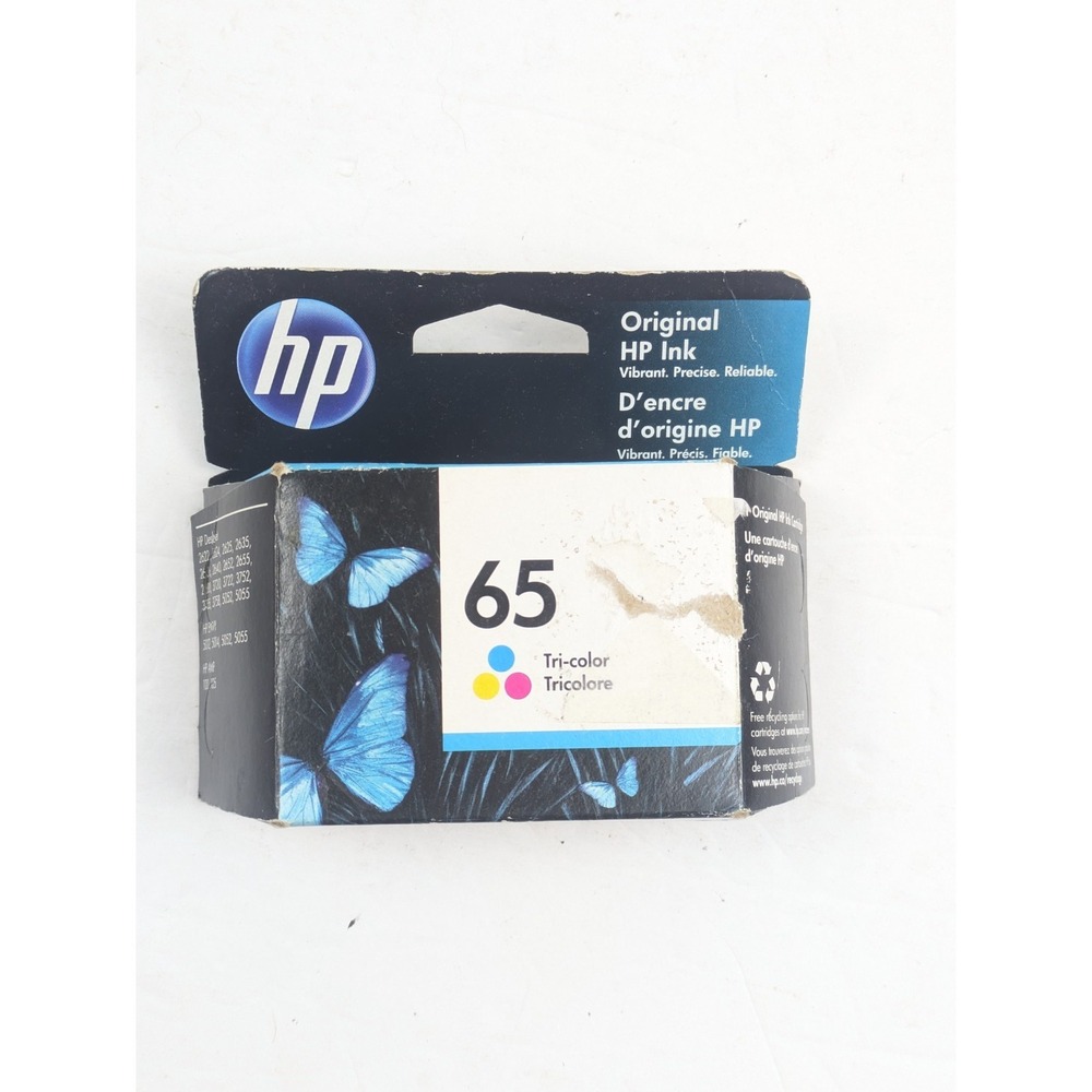 HP 65 tri-color Ink Cartridge - Expired 10/22